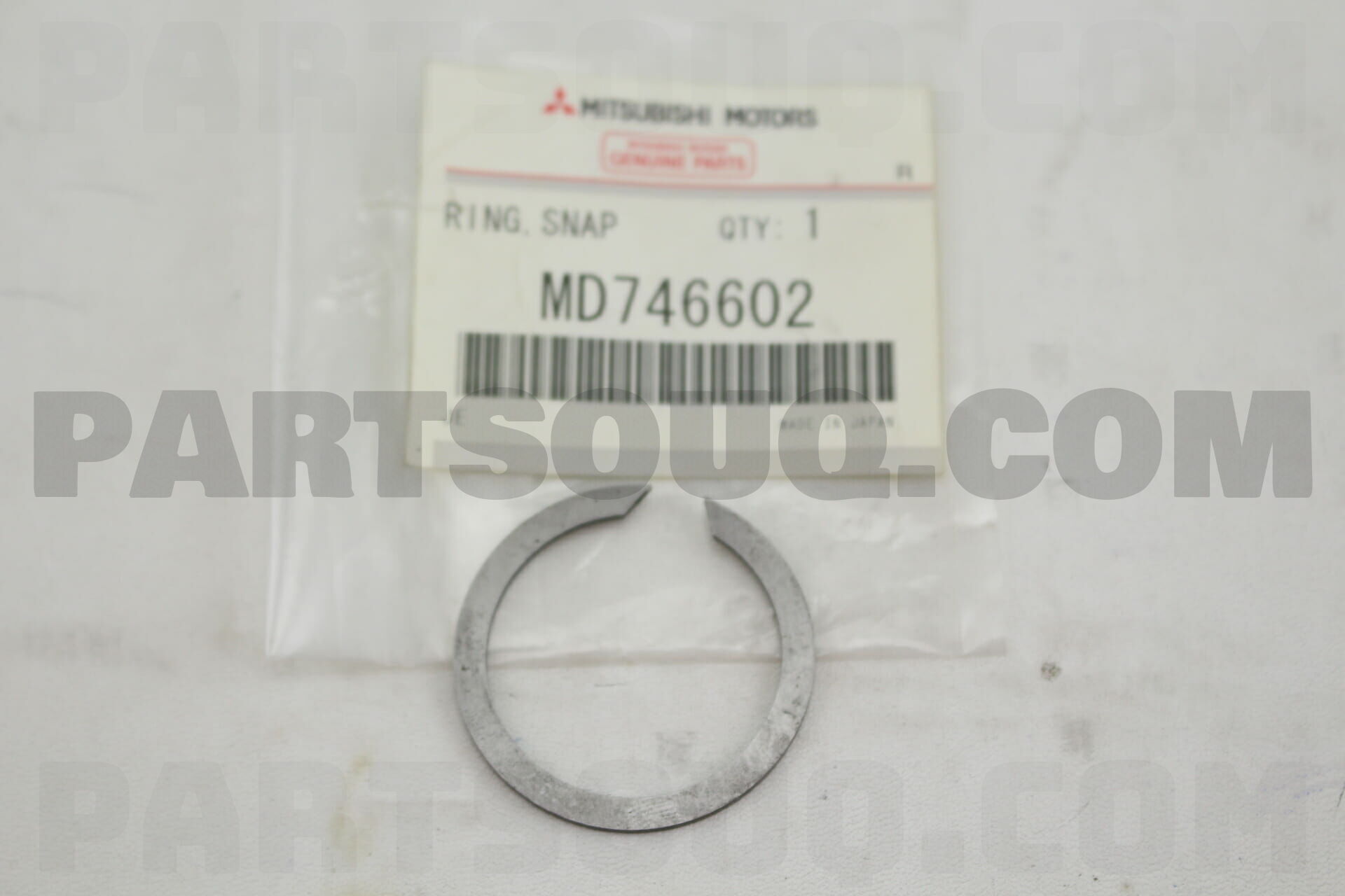 SNAP RING M T POWER TRA MD746602 Mitsubishi Parts PartSouq