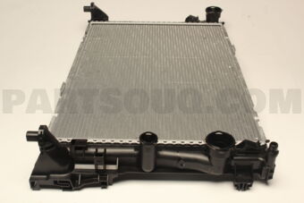 CR1684000P RADIATOR/W204/S204/C204/W212