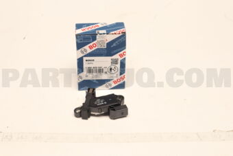 0031546906 REGULATOR ALTERNATOR/RH/W210