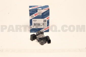 0031546906 REGULATOR ALTERNATOR/RH/W210