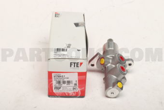 H1785401 MASTER CYLINDER