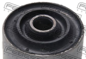 BZAB017 FRONT ARM BUSHING