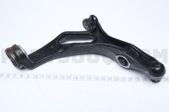 181746 CONTROL ARM FRT RHT-CAYENNE