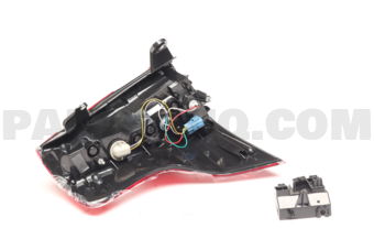 TYL273RA TAIL LAMP RH