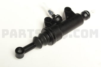KG19006209 CLUTCH MASTER CYL W203