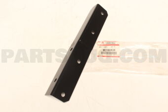MC180434 BRACKET,FR BUMPER ST