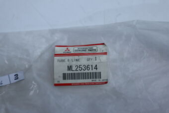 ML253614 FUSO PIPE,VACUUM FF