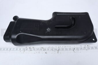 MX908653 DUCT,AIR CLEANER INT