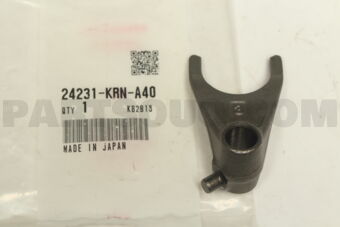 24231KRNA40 FORK, CENTER GEARSHI