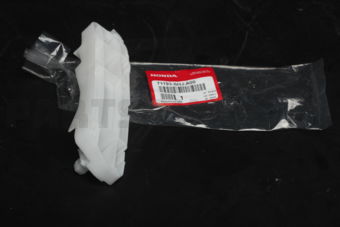 71193SHJA00 SPACER R,FR BPR S