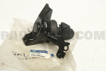 218102D100 BRACKET ASSY-ENGINE MTG
