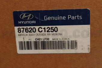 224104A012 Hyundai / KIA COVER ASSY-ROCKER