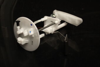 311302P000 PLATE &amp; SENDER ASSY-SUCTION