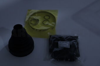 495953W210 BOOT KIT-FR AXLE DIFF SIDE