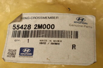 554282M000 BUSHING-CROSSMEMBER