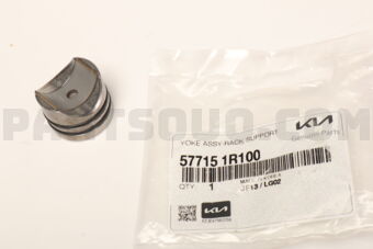 577151R100 YOKE ASSY