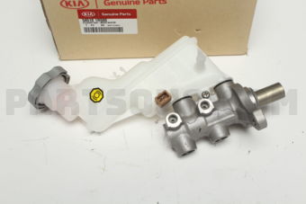 585101R500 CYLINDER ASSY-BRAKE MASTER