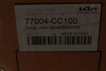 77004CC100 PANEL ASSY-REAR DOOR,RH