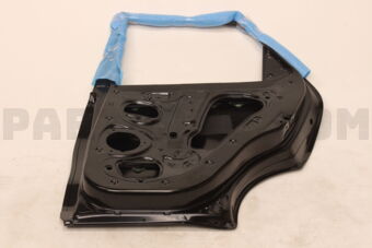 77004CC100 PANEL ASSY-REAR DOOR,RH