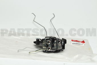 813204E000 LATCH ASSY-FR DR RH