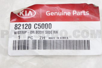 82120C5000 W/STRIP-DR BODY SIDE RH