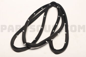 82130P2000 W/STRIP ASSY-FR DR SIDE LH