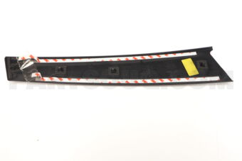 82260J5000 GARNISH ASSY-DR FRAME RH