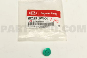 823152W000 FASTENER-DR TRIM
