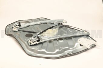 824012P000 REGULATOR ASSY-FR DR