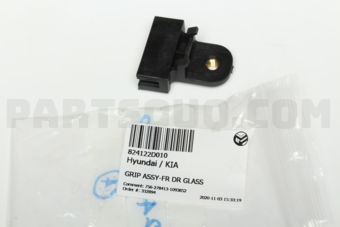 824122D010 GRIP ASSY-FR DR GLASS