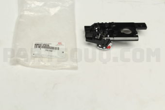 826101F010 HANDLE ASSY-DR I/S L