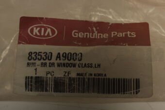 83530A9000 RUN-RR DR WINDOW GLASS,LH