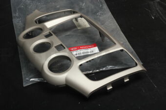 847412G150D1 PNL-CTR FACIA