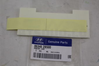 863462B500 EMBLEM-4WD