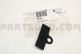 865132F000 BRKT FRT BMPR SIDE