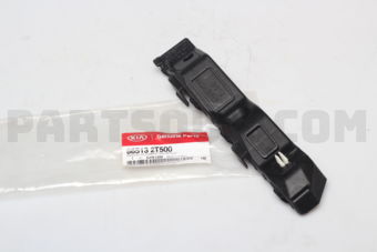 865132T500 BRACKET-FR BUMPER SIDE MTG,LH