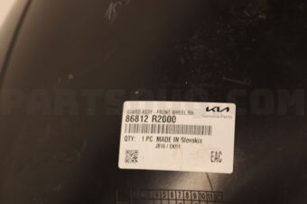 86812R2000 GUARD ASSY-FRONT WHEEL,RH