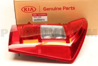 924021D032 LAMP ASSY-RR COMB RH