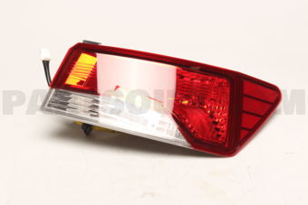 924021M320 LAMP COMBI REAR RH