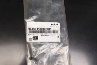 92436P2000SWP GARNISH-RR COMBINATION LAMP,RH