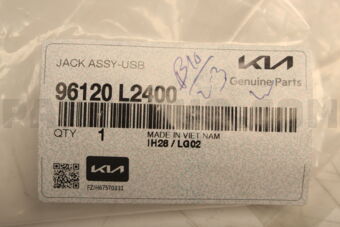 96120L2400 JACK ASSY-USB