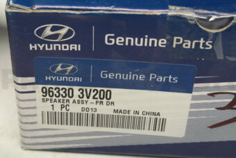 963303V200 SPEAKER &amp; PROTECTOR ASSY-RR DR