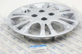529601J100 CAP ASSY-WHEEL HUB