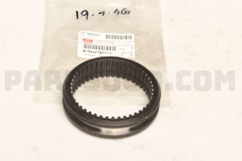 8944218711 SLEEVE; 4X2-4X4
