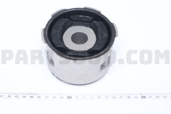 3666101 PORSCHE CAYENNE RUBBER MOUNTG