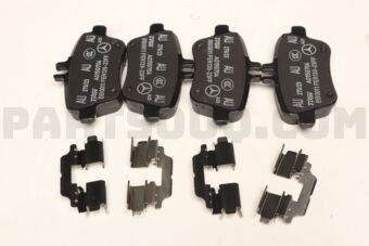 A0004200705 BRAKE PAD RER-GLA(X156)