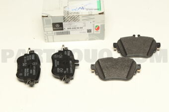 A0004209203 BRAKE PAD RER-E(W213)
