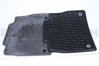 A16768003089G33 FLOOR MAT