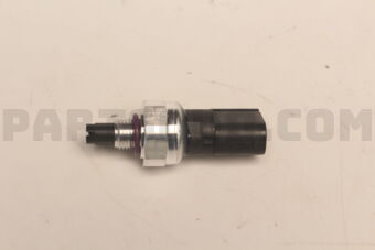 A2038300472 PRESSURE SWITCH AC/W203