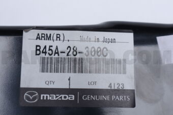 B45A28300C ARM(R),LOWER-REAR